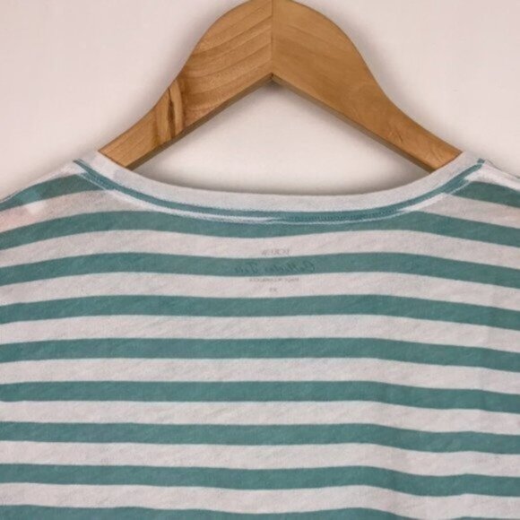 J.Crew Graphic Oh La la & C'est parfait  2 Tee T-shirts bundle - Picture 7 of 15